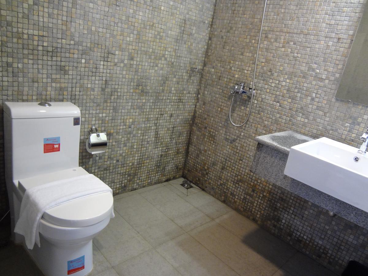 Yazhou Foryou Hotel Phnom Penh Dış mekan fotoğraf